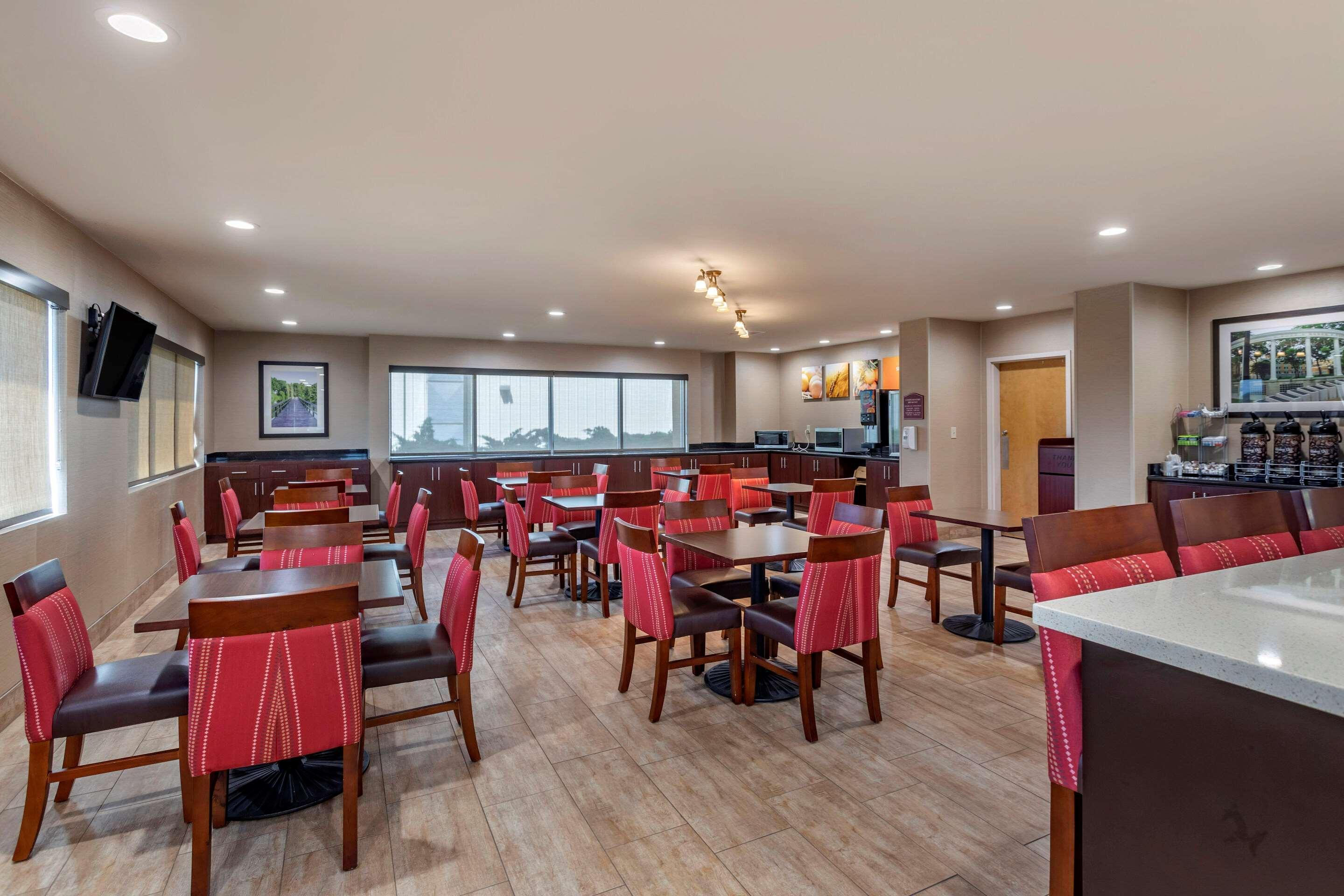 Comfort Suites Florence Shoals Area Dış mekan fotoğraf